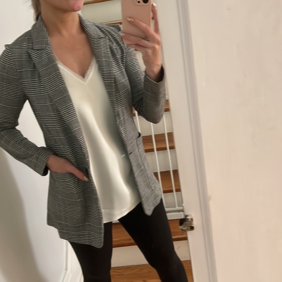 H&M Blazer - Picture 4 of 8